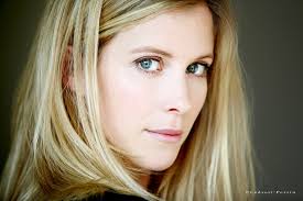 Paris Criminal Investigations" La quête (TV Episode 2008)