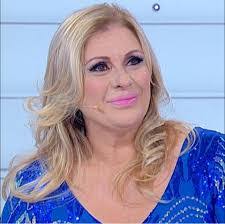 Anna Flaviani's Instagram, Twitter & Facebook