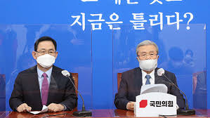 <민주당 책임 막중, 재발방지 철저하게 할 것>. ê¹€ì¢…ì¸ ë¯¼ì£¼ë‹¹ ê³µì²œì€ 3ì°¨ ê°€í•´ ì£¼í˜¸ì˜ ë¯¼ì£¼ë‹¹ ìœ„ì„  ì •ì¹˜