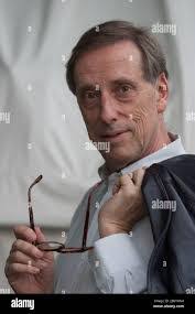 Ariel Dorfman's Instagram, Twitter & Facebook