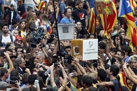 The catalan government said it earned the right to independence from spain after a contested referendum exploded into violence sunday. Cataluna En Directo Aniversario Del 1 De Octubre Rtve Es