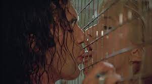 Sarah taylor, a criminal psychologist, embarks on a torrid affair with a seductive stranger. Image Gallery For Never Talk To Strangers Filmaffinity