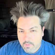 Anthony Fabiano (@fabsdirector)