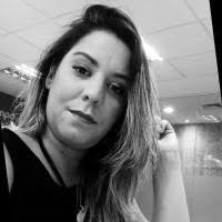 100+ perfis com “Lillian Santos”