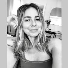 carli roth 🦦💫 (@carli_ar) • Instagram photos and videos