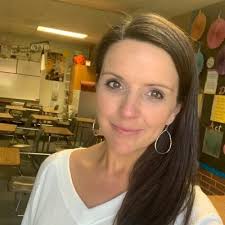 Misty Greer (@mistylovesmath)