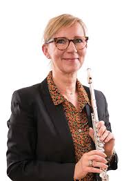 Presentation Professeur Conservatoire De Musique Neuchatelois