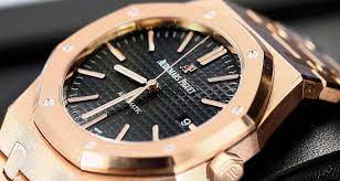 There are a few wrists watch brands which are administering the market for quite a long time. Top 10 Must Know Luxury Watch Brands In 2020