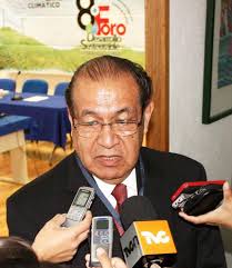 ENTREGA EL GOBERNADOR LA “MEDALLA AL MÉRITO TURÍSTICO 2012” A LA ASOCIACIÓN  DE HOTELES DE CANCÚN