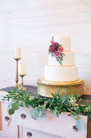 A Dream Venue For A Styled Wedding In Kentwood Louisiana Wedding Cake Stand Gold Gold Wedding Cake Wedding Cake Stands