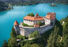 20 Der Schonsten Schlosser Europas Fur Ihre Hochzeit Im Schloss Burgen Und Schlosser Bled Slowenien Ashford Castle