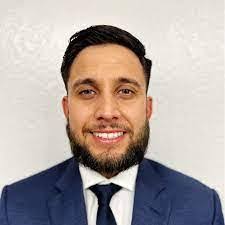 Toby Manuel's Instagram, Twitter & Facebook