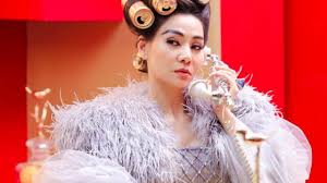 Video clip giới thiệu về thu minh beauty center thu minh beauty vinh dự nhận giải doanh nhân cống hiến 2017 Diva An Impressive Music Video From 42 Year Old Singer Thu Minh Vpopwire