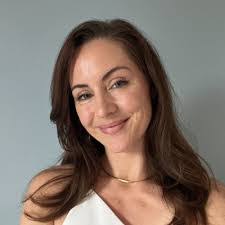 Kayla Cool's Instagram, Twitter & Facebook