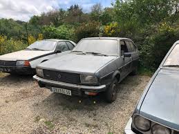 Image result for Gris 1982 Renault