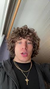 Freddie Mcgowan's Instagram, Twitter & Facebook