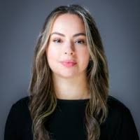 Caroline Afonso's Instagram, Twitter & Facebook