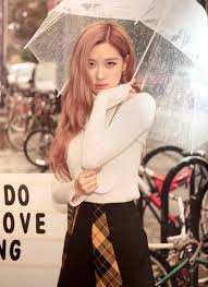 Scan 190224 Blackpink Welcoming Collection Photobook C Rosie Yu Blackpink Fashion Blackpink Rose Black Pink Kpop