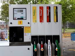 De prijs van brandstof is niet alleen afhankelijk van de productiekosten van. Benzineprijs Stijgt Hier In Zoetermeer Tank Je Voordelig Indebuurt Zoetermeer