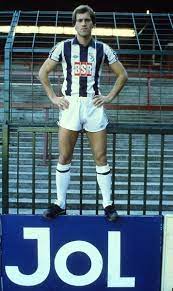 Esta estadística muestra las etapas de trabajo de martin jol. A Football Archive On Twitter West Bromwich Albion S Martin Jol Circa 1982