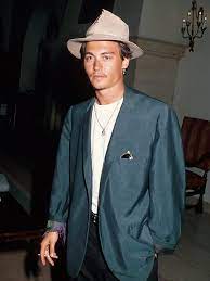 Maybe you would like to learn more about one of these? Johnny Depp Wirbt Jetzt Fur Parfum Warum Uns Das Irritiert Stylight