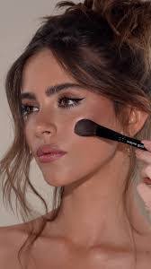 Bridget Asher's Instagram, Twitter & Facebook