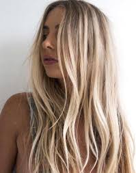 piaskowy blond sandblonde haare haarfarbe blond silberblonde haare