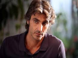 50, born 1 april 1971. Daniele Liotti Eta Altezza Moglie Figlio E Vita Privata Dell Attore