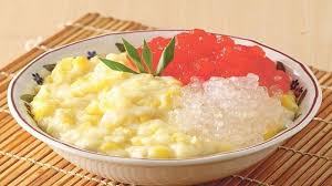 Tambahkan daun gedi, daun kemangi, daun kangkung, dan daun bawang. Resep Sarapan Spesial Bubur Jagung Merah Delima Halaman All Tribun Manado