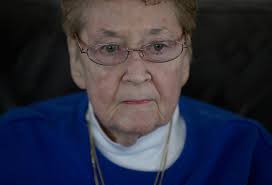 Beverly Trapp's Instagram, Twitter & Facebook