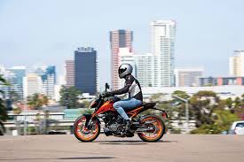@ktmduke200_fanclub * duke 200 fanpage * dm for paid promotions * tag us your duke 200 for uploads * all copy rights to duke riders. 2020 Ktm 200 Duke First Ride Review Rider Magazine