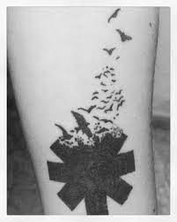 Explore music band themed designs. Tribute To Chilipeppers Redhotchilipeppers Rhcptattoo Rhcp Tattoolife Gitarren Tattoo Tattoo Ideen Ideen