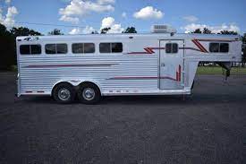 Custom built horse trailers with design limited only by your imagination! Used 1998 4 Star 4 Horse Trailer Gooseneck Horse Trailer Dixie Horse Mule Co