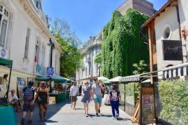 Más tarde, a principios de. Bairro Lastarria Cultura E Gastronomia Em Santiago Do Chile Nos No Chile