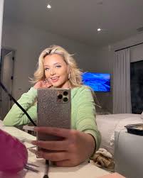 Power 106‏подлинная учетная запись @power106la 1 дек. Alabama Luella Barker Live Stream Video And Photos 12 15 2020 Celebmafia