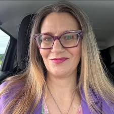 Sheree Sterling's Instagram, Twitter & Facebook