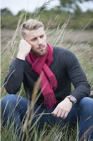 Acier, cuir, tissu, analogique ou digitale, trouvez la meilleure montre pour votre poignet ! Echarpe Homme Bordeaux Laine Baby Alpaga Echarpe Homme Homme Echarpe