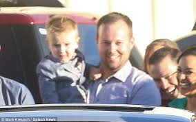 In august 2015, josh confessed that he had been unfaithful to his wife after his. Pregnant Anna Duggar And Family Join Josh At Rehab Center Express Digest