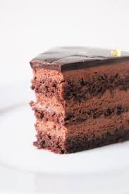 Entremets Chocolat Genoises Imbibees Mousse Au Chocolat Et Glacage Miroir Recette Olivia Patisse Mousse Au Chocolat Gateau Mousse Chocolat Gateau Chocolat
