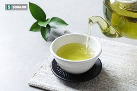 Matcha trà xanh là loại trà loại trà bột được làm từ lá trà xanh. Má»—i Ngay Nen Uá»'ng Bao Nhieu Tra Xanh Ä'á»ƒ Co Tac Dá»¥ng Tá»'t Nháº¥t Cho Sá»©c Khá»e Tiáº¿t Lá»™ Báº¥t Ngá»