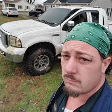 What could be causing a 2015 Dodge Charger RT 5.7 to not start after  replacing the fuel pump?