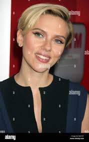 Scarlett mom hi-res stock photography and images