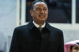 وجه محمود الخطيب رئيس النادي الأهلي، رسالة لمحمد صلاح المحترف المصري في صفوف وقال محمود الخطيب في تصريحات تلفزيونية عبر قناة أبو ظبي الرياضية: Ø§Ù„ÙƒØ§Ù ÙŠØ®ØªØ§Ø± Ù…Ø­Ù…ÙˆØ¯ Ø§Ù„Ø®Ø·ÙŠØ¨ Ø³ÙÙŠØ± Ø§ Ù„Ø¨Ø·ÙˆÙ„Ø© ÙƒØ£Ø³ Ø§Ù„Ø£Ù…Ù… Ø§Ù„Ø¥ÙØ±ÙŠÙ‚ÙŠØ©