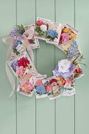 Whether you child is eager to help on mother's day, or sitting we've pulled together 151 great mothers day crafts projects for kids to make, organized by type of easy and quick to do, this project would also make a nice little shower game prize or bazaar craft. 65 Diy Mother S Day Crafts Easy Homemade Gifts For Mother S Day