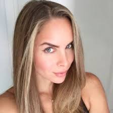 Tabitha Grayson's Instagram, Twitter & Facebook