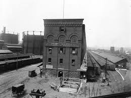 View Of The Baltimore Ohio B O Railroad Freight Station And Warehouse Cincinnati Ohio Ear Baltimore And Ohio Railroad Railroad History Cincinnati Museum