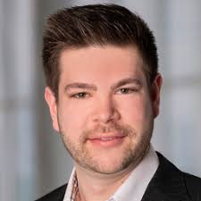 Mitarbeitende von CW Bearing GmbH