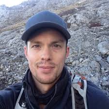 Dennis Quick (@outerspacequick)