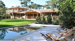 Le bouchon du ferret est ouvert tous les jours de 12h à 14h45 et de 19h à 22h30. 500 Idees De Projet Maison Bois En 2021 Maison Maison Bois Projet Maison