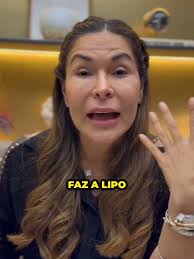 Olá, pessoal! Hoje vamos discutir as tecnologias de retração de pele, um  avanço incrível na cirurgia plástica que tem transformado a vida de muitas  pessoas com flacidez. Essas tecnologias são ...